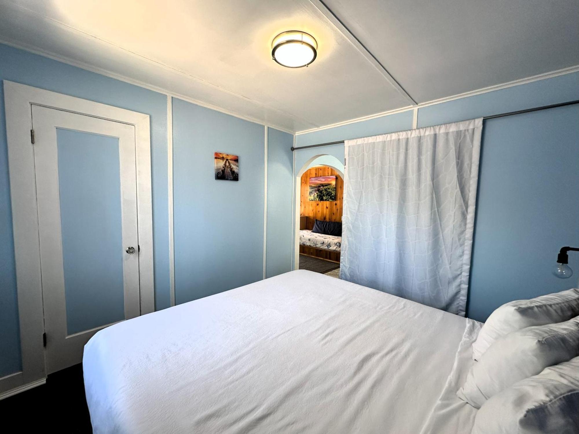 The Anchorage Motel